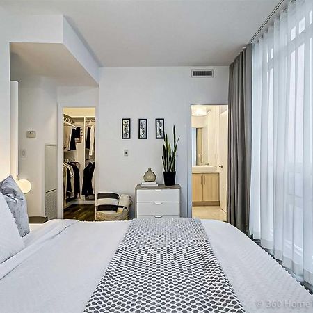 Prime Location - Stunning 2-Bdrm Condo Toronto Zewnętrze zdjęcie