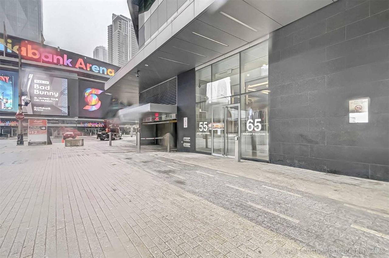 Prime Location - Stunning 2-Bdrm Condo Toronto Zewnętrze zdjęcie